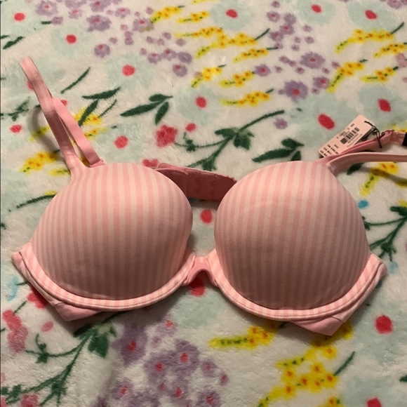 Victoria Secret Body By Victoria Perfect Shape Pink Striped Push Up Bra 32C - Picture 1 of 8
